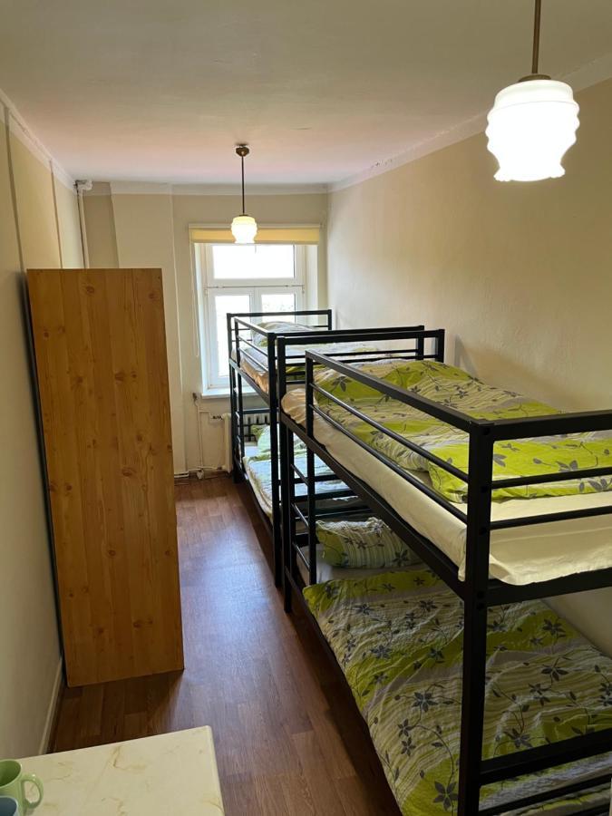 Gosciniec Szczeliniec Hostel Karlow Bagian luar foto