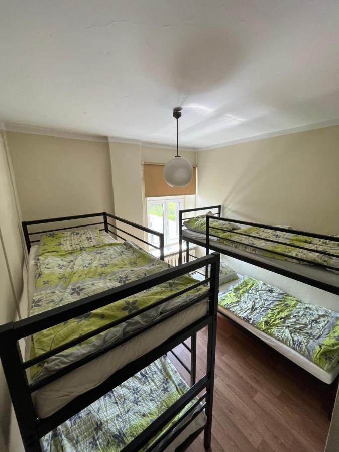 Gosciniec Szczeliniec Hostel Karlow Bagian luar foto