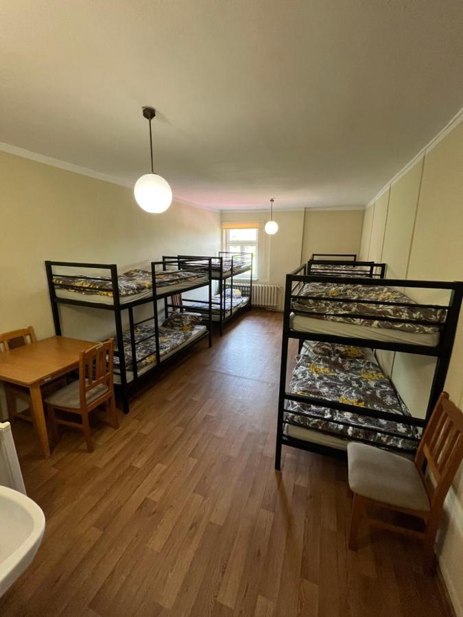 Gosciniec Szczeliniec Hostel Karlow Bagian luar foto